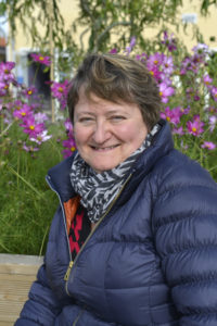 Mme Isabelle Storck
